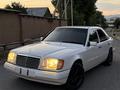 Mercedes-Benz E 220 1993 года за 1 500 000 тг. в Алматы