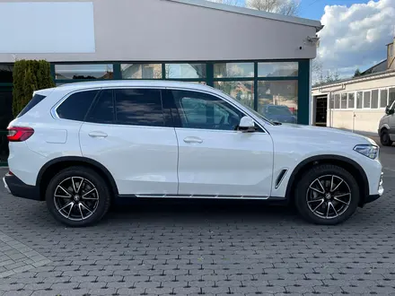 BMW X5 2019 годаүшін31 000 000 тг. в Петропавловск – фото 24