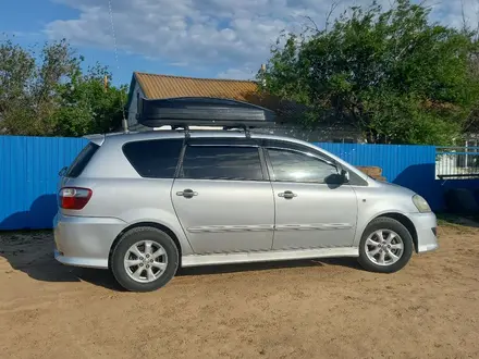Toyota Ipsum 2005 года за 4 400 000 тг. в Уральск – фото 2