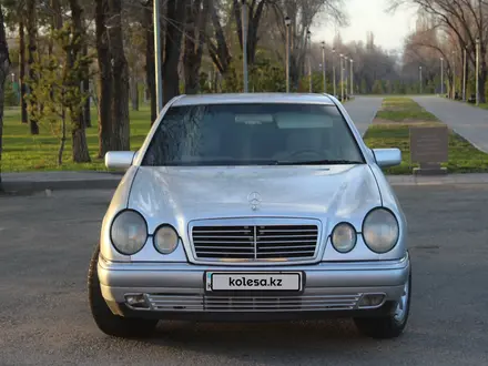 Mercedes-Benz E 280 1997 года за 2 800 000 тг. в Талдыкорган – фото 7