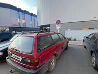 Volkswagen Passat 1991 годаfor780 000 тг. в Экибастуз