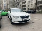 Skoda Superb 2013 года за 4 100 000 тг. в Алматы – фото 2