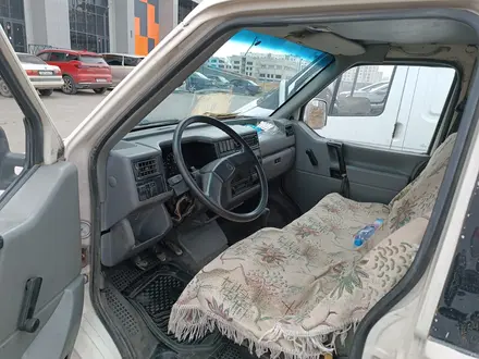 Volkswagen Transporter 1993 года за 1 700 000 тг. в Астана – фото 7