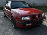 Volkswagen Vento 1993 года за 1 500 000 тг. в Шымкент – фото 3