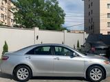 Toyota Camry 2006 года за 6 000 000 тг. в Шымкент – фото 3