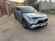 Toyota Highlander, 2021