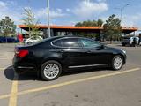 Kia K7 2015 года за 7 200 000 тг. в Алматы – фото 2