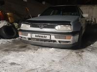 Volkswagen Golf 1994 годаfor1 600 000 тг. в Алматы