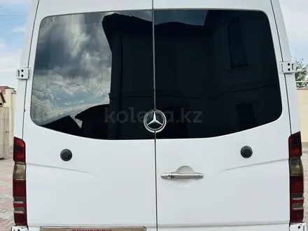 Mercedes-Benz Sprinter 2015 года за 19 500 000 тг. в Алматы – фото 4