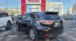 Toyota Highlander 2014 годаүшін13 800 000 тг. в Астана – фото 2