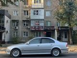 BMW 528 1999 года за 3 100 000 тг. в Шымкент