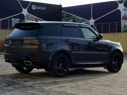 Land Rover Range Rover Sport 2018 года за 32 000 000 тг. в Алматы – фото 13