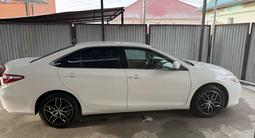 Toyota Camry 2015 года за 10 500 000 тг. в Кызылорда – фото 3