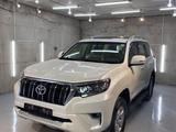 Toyota Land Cruiser Prado 2022 года за 26 200 000 тг. в Алматы – фото 4