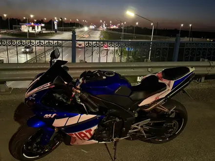 Yamaha  YZF-R1 2010 года за 5 100 000 тг. в Астана – фото 4