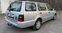 Volkswagen Golf 1997 года за 2 595 000 тг. в Караганда – фото 2