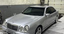 Mercedes-Benz E 55 AMG 1996 годаүшін5 000 000 тг. в Астана