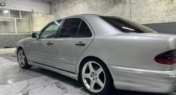 Mercedes-Benz E 55 AMG 1996 годаүшін5 000 000 тг. в Астана – фото 5