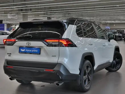 Toyota RAV4 2020 года за 17 390 000 тг. в Алматы – фото 6