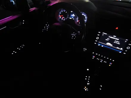 Volkswagen Tiguan 2019 года за 11 000 000 тг. в Алматы – фото 15