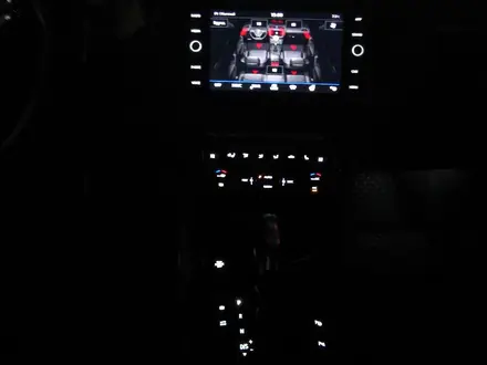 Volkswagen Tiguan 2019 года за 11 000 000 тг. в Алматы – фото 16