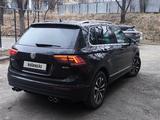 Volkswagen Tiguan 2019 года за 13 000 000 тг. в Алматы