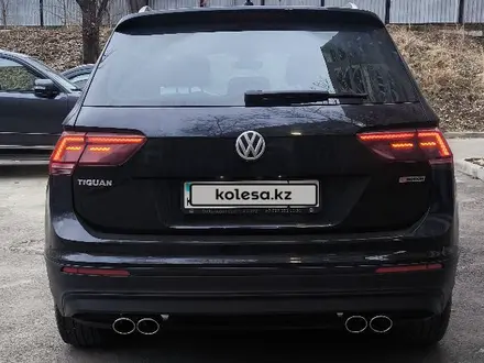 Volkswagen Tiguan 2019 года за 11 000 000 тг. в Алматы – фото 17