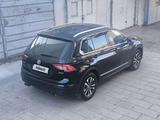 Volkswagen Tiguan 2019 года за 13 000 000 тг. в Алматы – фото 2