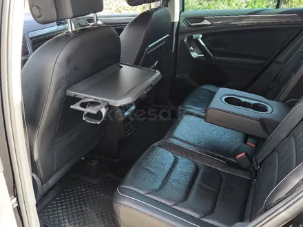 Volkswagen Tiguan 2019 года за 11 000 000 тг. в Алматы – фото 32