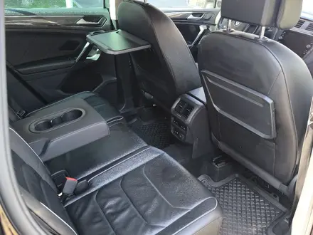 Volkswagen Tiguan 2019 года за 11 000 000 тг. в Алматы – фото 34