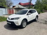 Toyota RAV4 2015 годаүшін10 700 000 тг. в Алматы