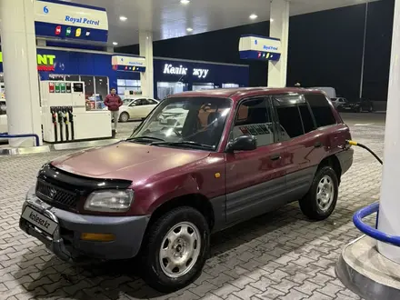 Toyota RAV4 1996 года за 2 000 000 тг. в Алматы – фото 4