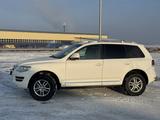 Volkswagen Touareg 2007 годаүшін7 000 000 тг. в Алматы – фото 4