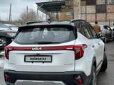 Kia Seltos 2023 годаүшін14 150 000 тг. в Астана – фото 2