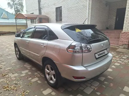 Lexus RX 300 2003 года за 7 500 000 тг. в Актобе – фото 2