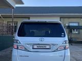 Toyota Vellfire 2010 годаfor7 300 008 тг. в Сарыагаш