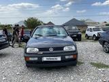 Volkswagen Golf 1992 годаүшін1 400 000 тг. в Шымкент