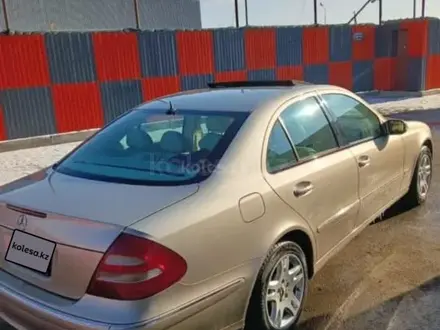 Mercedes-Benz E 320 2004 года за 6 000 000 тг. в Атырау – фото 7