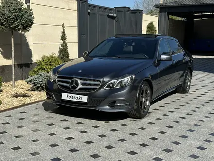 Mercedes-Benz E 400 2015 года за 16 100 000 тг. в Алматы