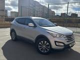 Hyundai Santa Fe 2012 года за 8 500 000 тг. в Актобе – фото 3