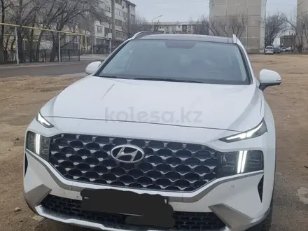 Hyundai Santa Fe 2023 года за 18 500 000 тг. в Алматы – фото 3