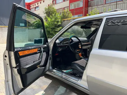 Mercedes-Benz E 280 1992 года за 1 650 000 тг. в Шымкент – фото 13