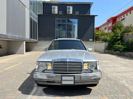 Mercedes-Benz E 280 1992 года за 1 650 000 тг. в Шымкент – фото 3