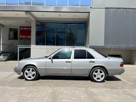 Mercedes-Benz E 280 1992 года за 1 650 000 тг. в Шымкент – фото 5