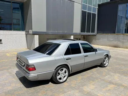 Mercedes-Benz E 280 1992 года за 1 650 000 тг. в Шымкент – фото 8
