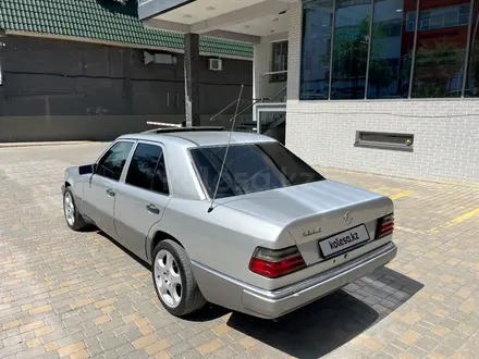 Mercedes-Benz E 280 1992 года за 1 650 000 тг. в Шымкент – фото 9