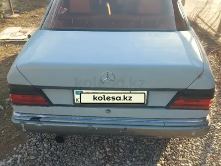 Mercedes-Benz E 230 1991 года за 1 300 000 тг. в Шымкент – фото 2