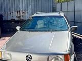 Volkswagen Passat 1991 годаүшін1 100 000 тг. в Темиртау