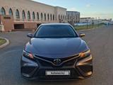 Toyota Camry 2022 года за 12 000 000 тг. в Атырау – фото 3
