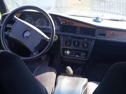 Mercedes-Benz 190 1987 года за 600 000 тг. в Астана – фото 2